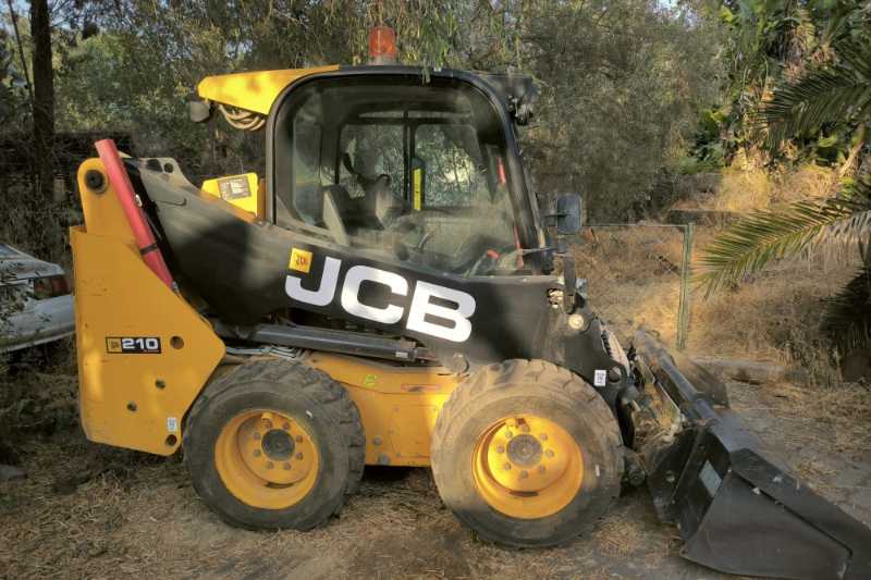 OmecoHub - Immagine JCB 210